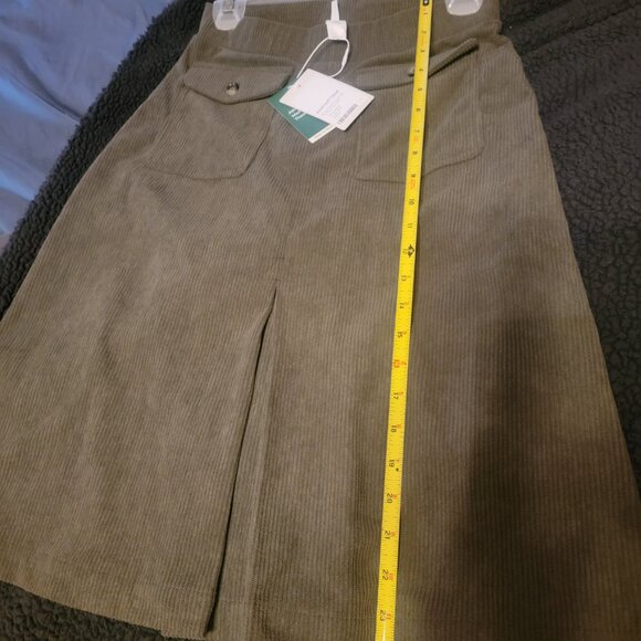 Halara Mid Rise Front Side Flap Pocket Midi Corduroy Casual Skirt - Picture 7 of 10